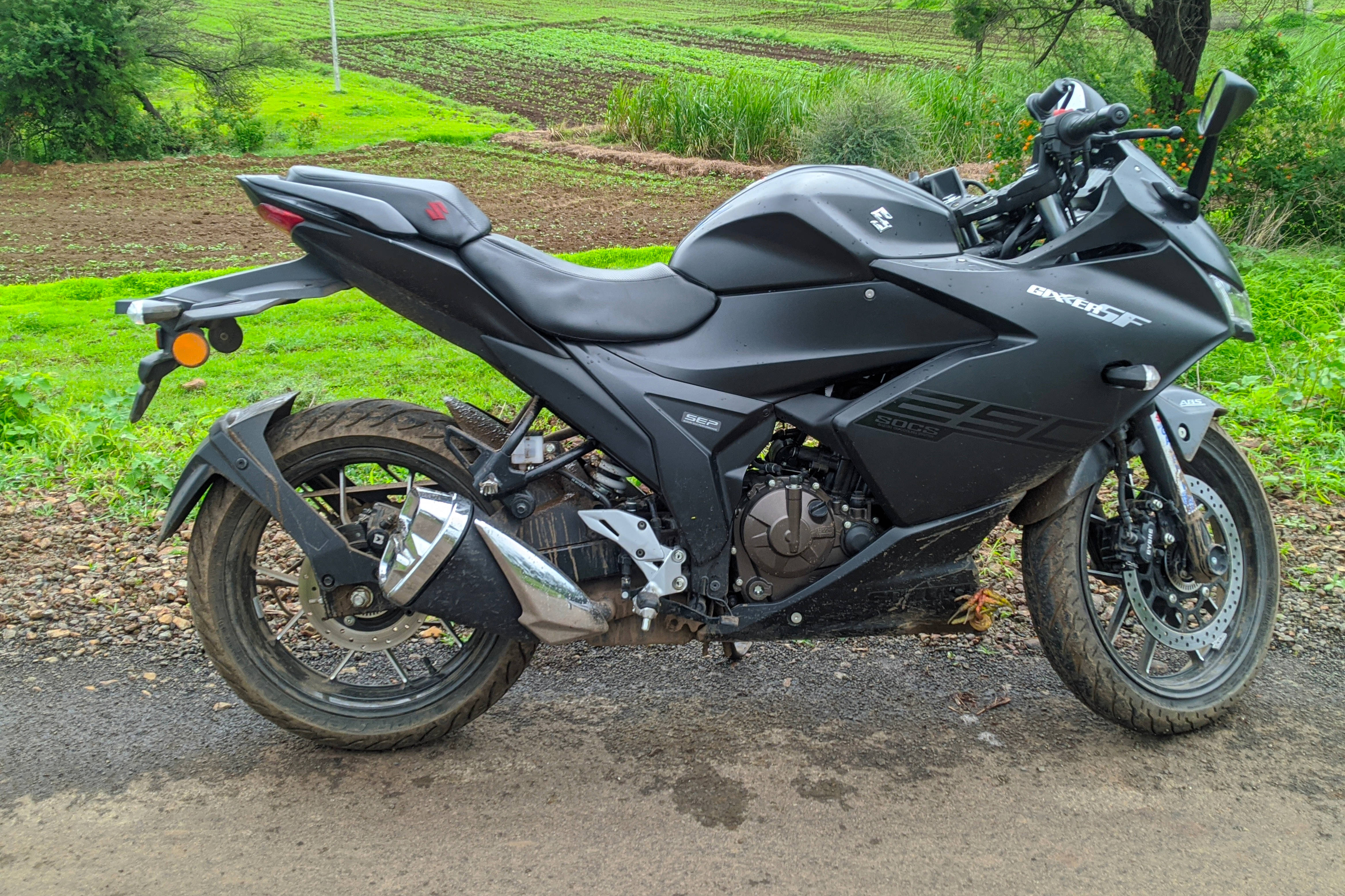 2nd hand gixxer hot sale