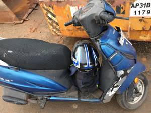 second hand scooty in gajuwaka