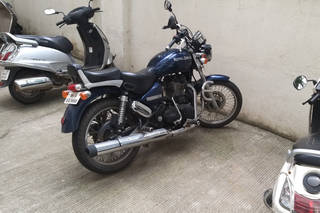 2015 Royal Enfield Thunderbird 500 STD 2015 Royal Enfield Thunderbird 500 STD