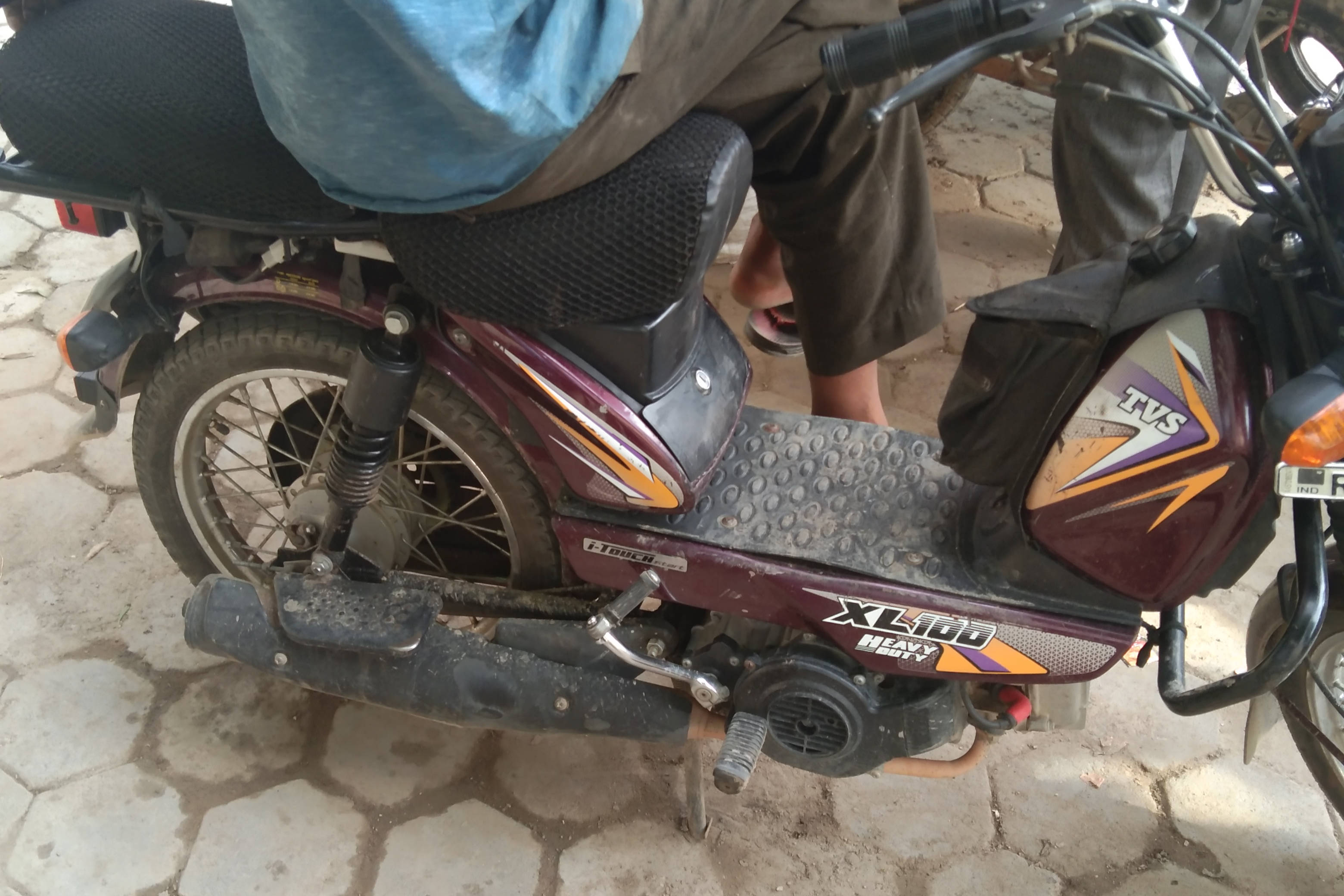 tvs moped olx