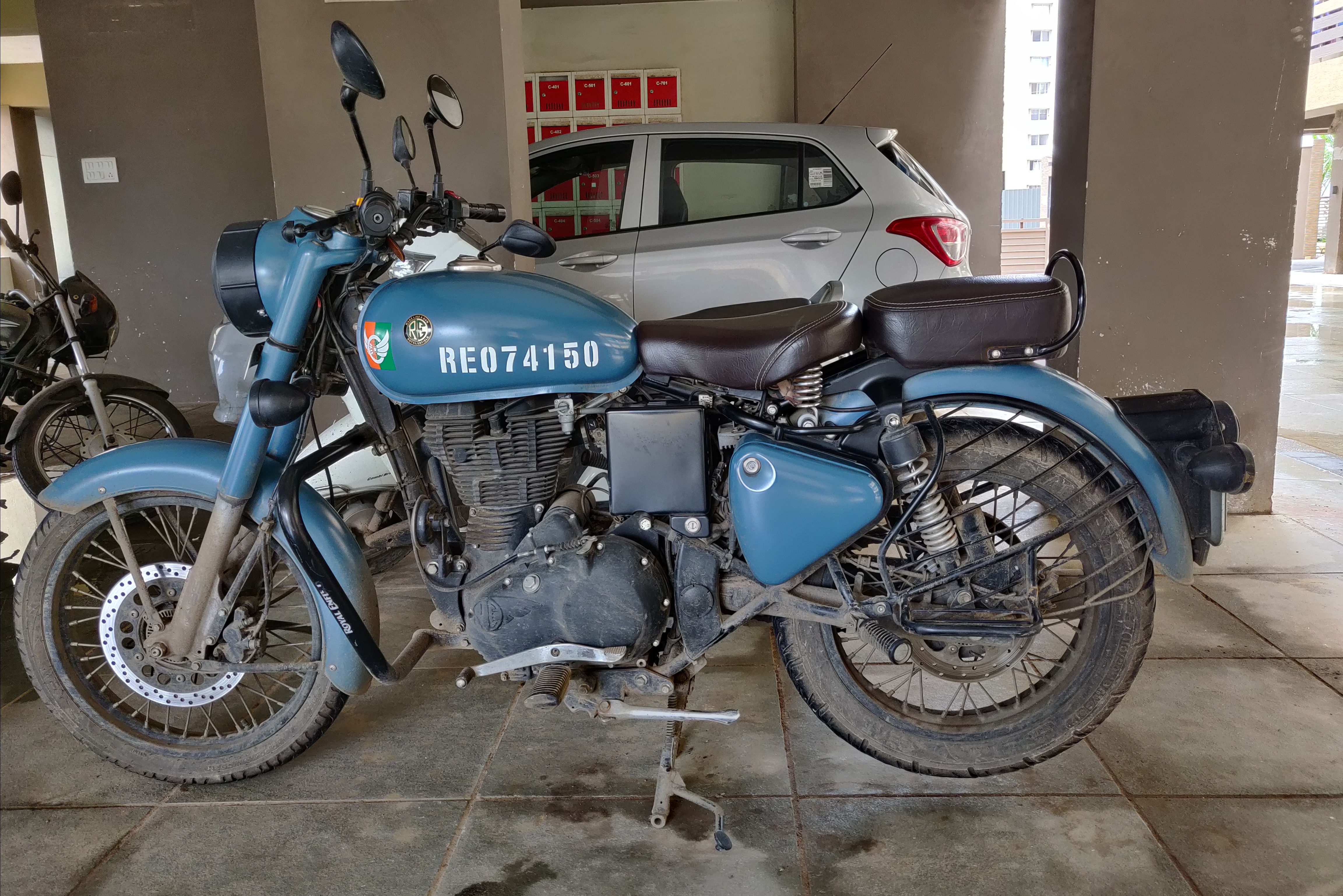 BS6 Royal Enfield Classic 350 Signals Edition