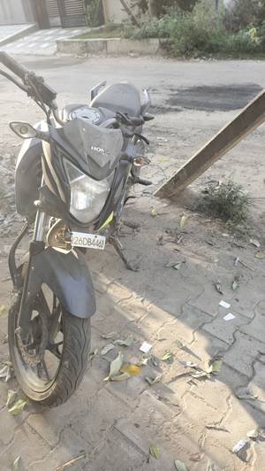 two wheeler second hand near me