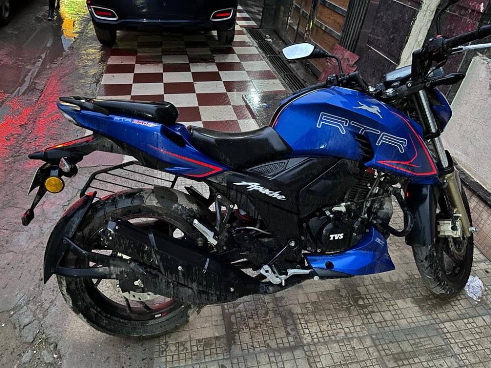 TVS Apache RTR 200 4V Dual Channel ABS