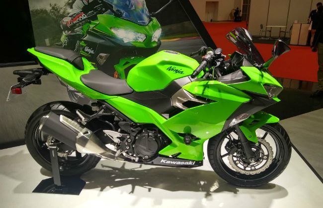 2017 Tokyo Motor Show: Kawasaki Ninja 400 and 250 Unveiled