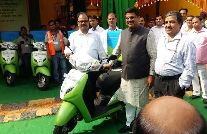 CNG Retrofitted Two Wheelers