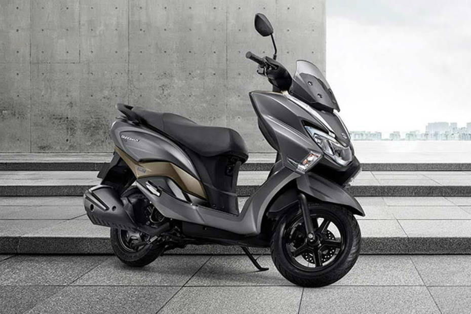 Suzuki Burgman Street vs Vespa SXL 125 vs Aprilia 125 vs Honda Grazia 125 vs TVS Ntorq 125 : Spec Comparo