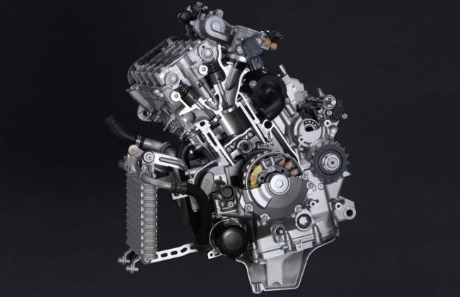 Rossi and Lorenzo revealed the 2015 Yamaha R1 in Italy; Image Gallery ...