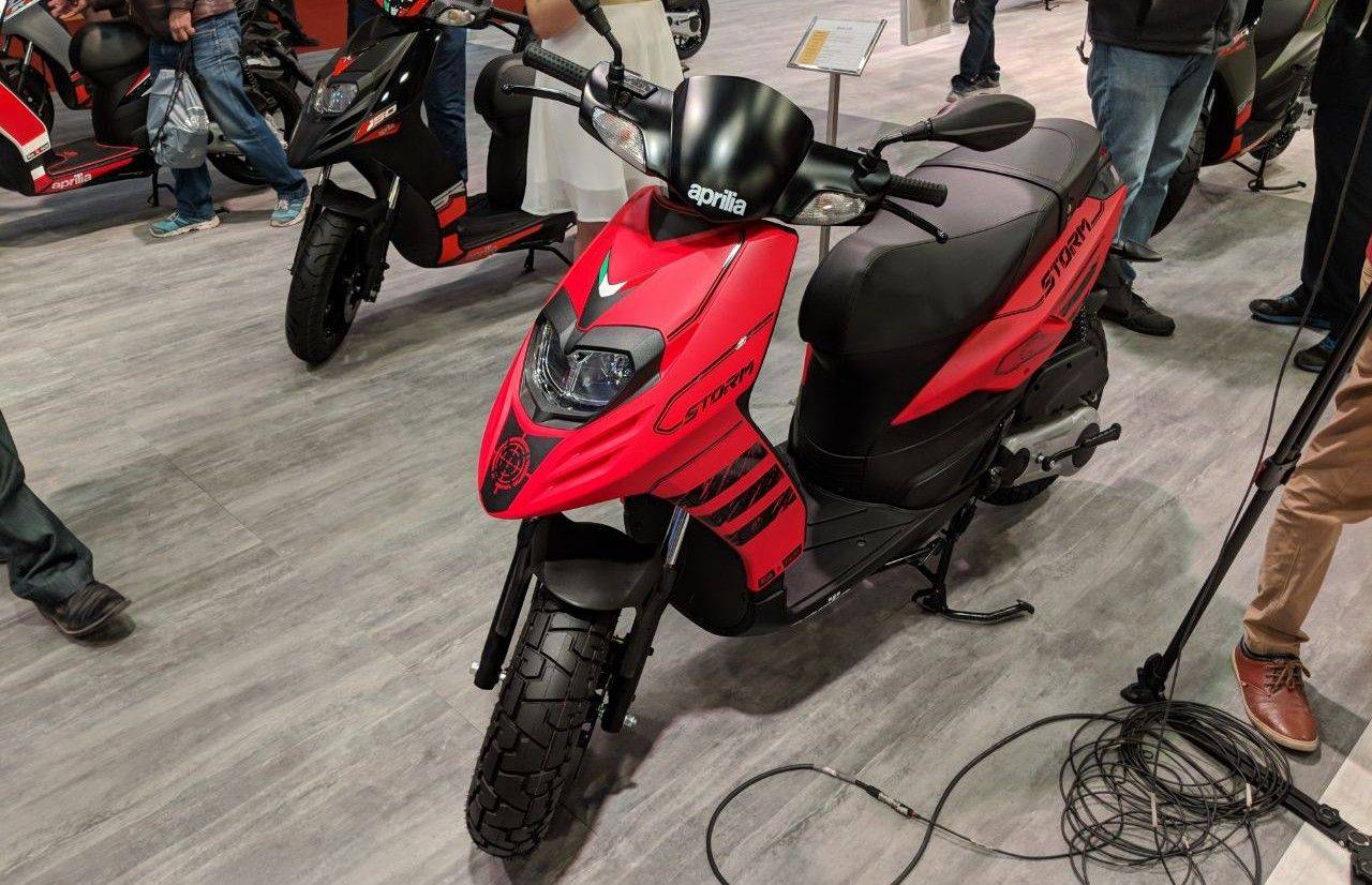 Aprilia Unveils Storm 125cc Scooter At Auto Expo 2018