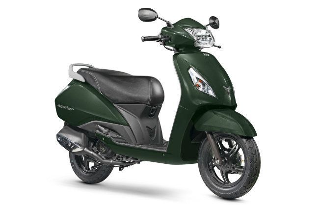 Festive Frenzy: Top 5 Recommended Family Friendly Scooters In India