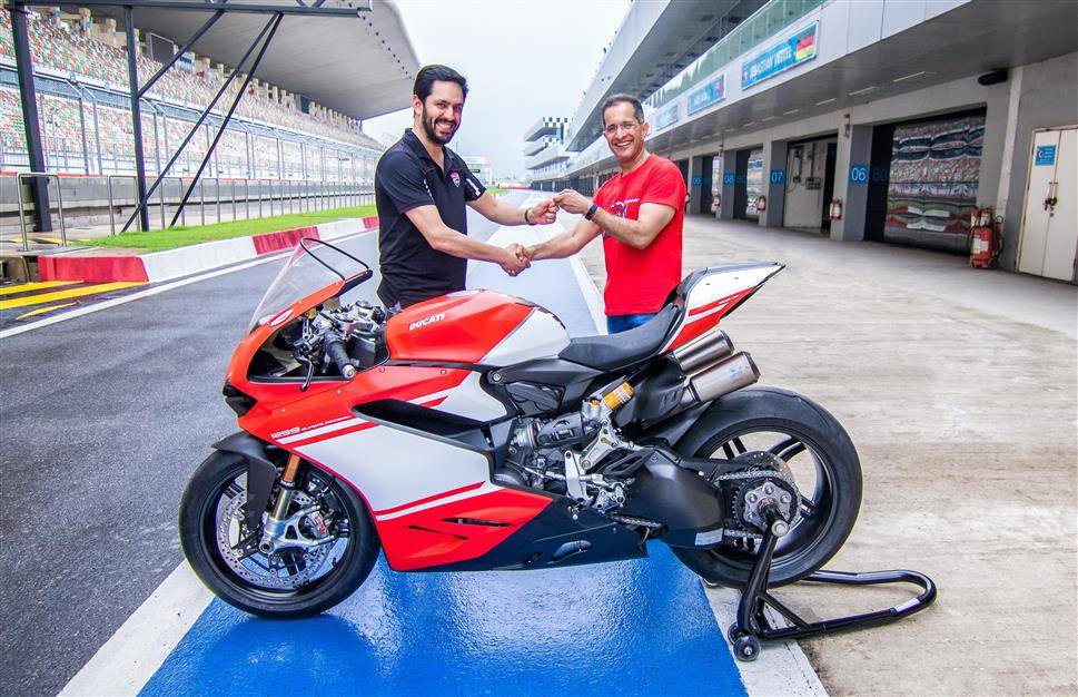 Rs 1.12 Crore Ducati 1299 Superleggera Finds First Indian Owner