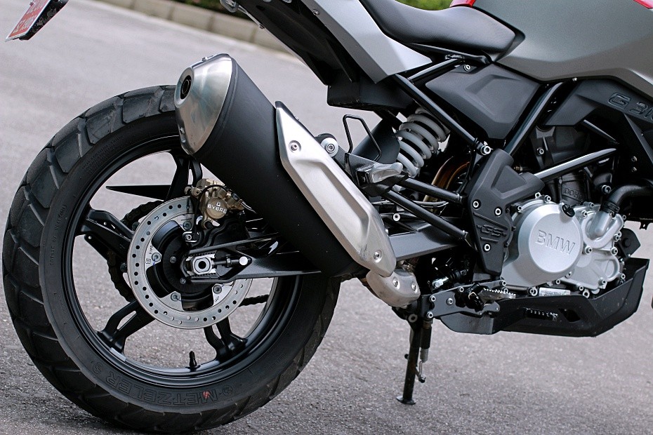 BMW G310 R and G 310 GS Road Test Review