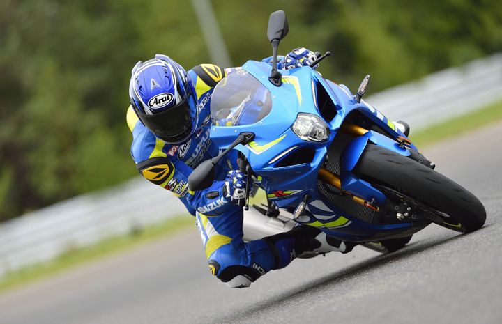5 Things You Need To Know About The 2017 Suzuki GSX-R1000 5 Things You Need To Know About The 2017 Suzuki GSX-R1000