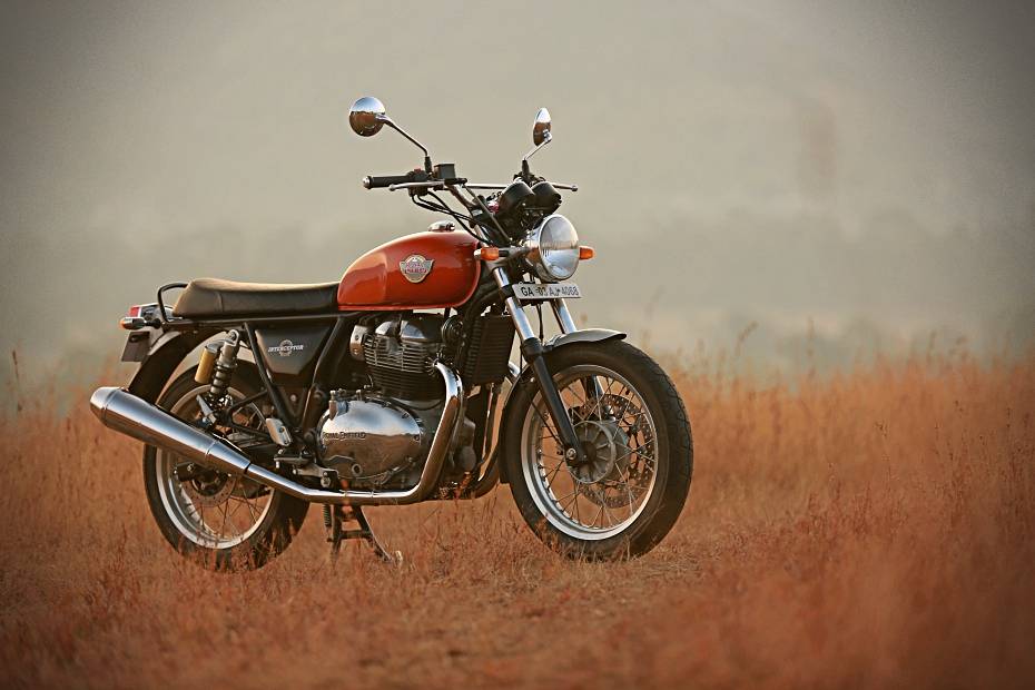 This Angry Modified Royal Enfield Interceptor 650 Is Named Tandav 650.  Motoroids HD wallpaper | Pxfuel