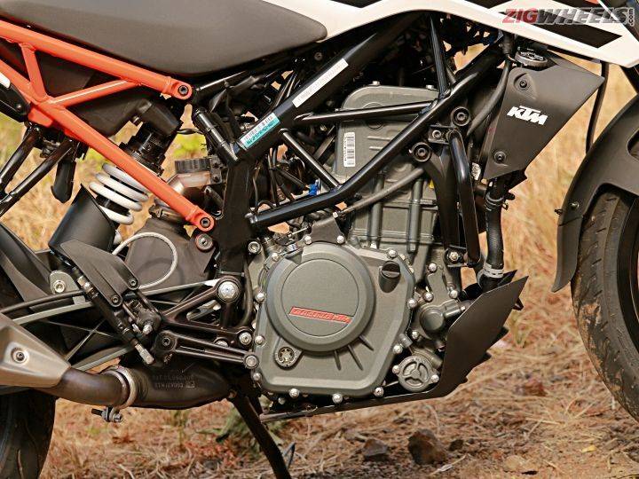 Bajaj Working On A New Pulsar 250