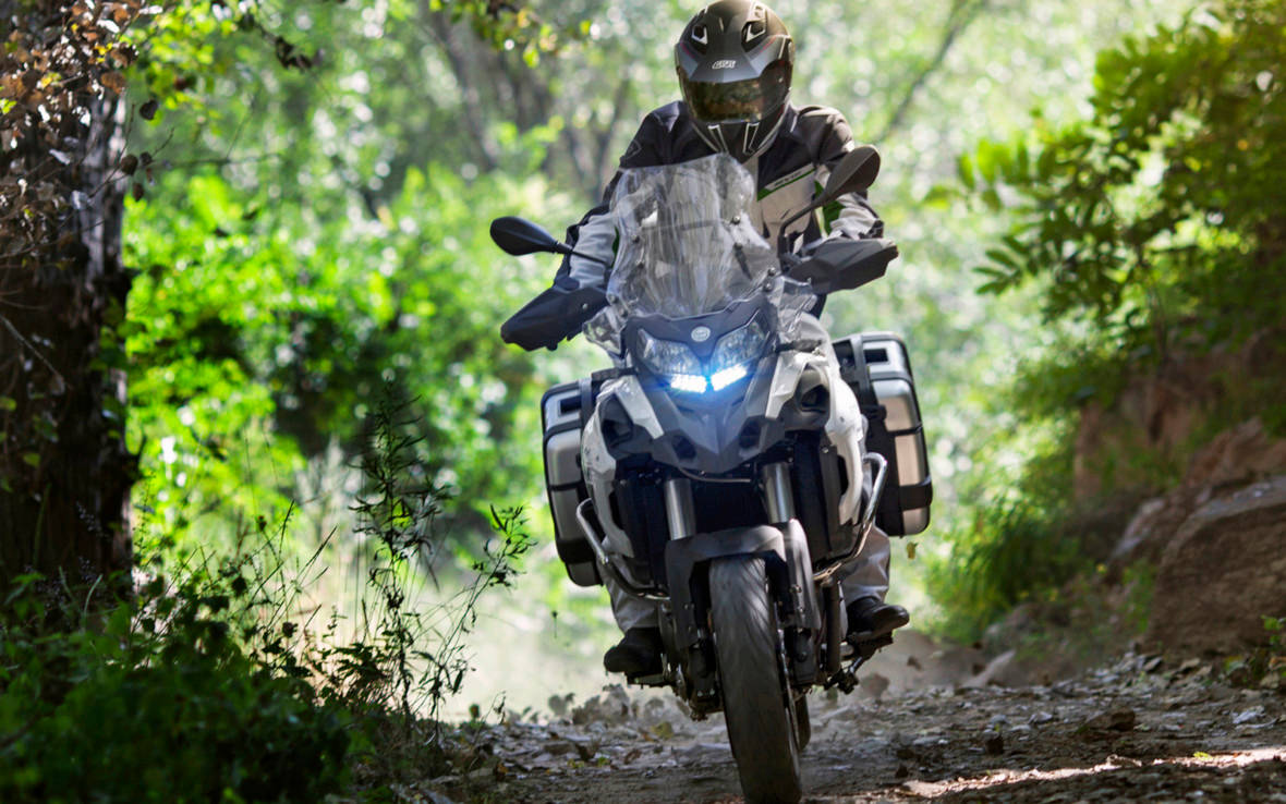 Benelli TRK 502 Vs Kawasaki Versys-X 300 Vs BMW G 310 GS: Spec Comparison