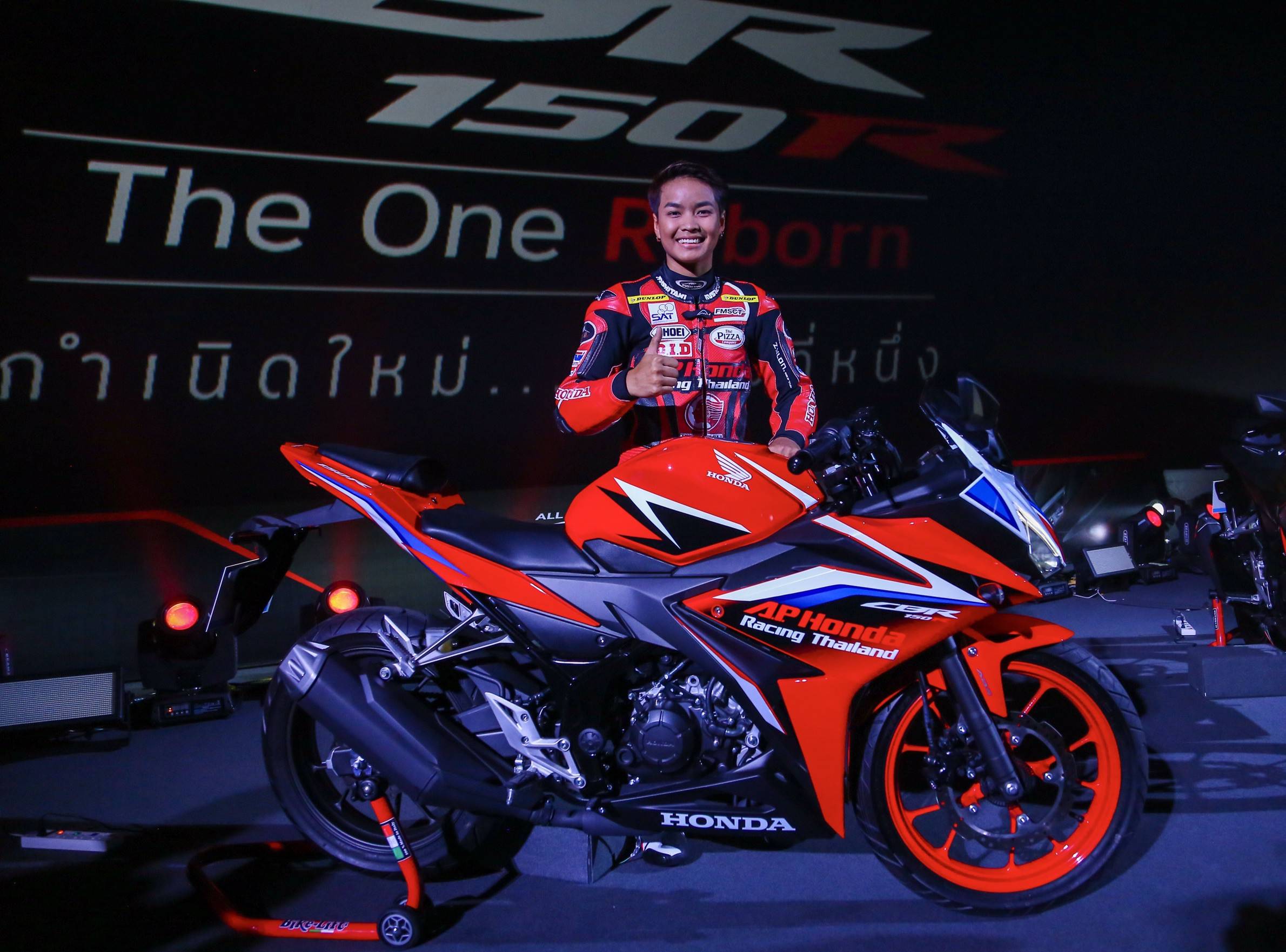 2019 Honda Cbr150r Launched In Thailand Bikedekho - honda cbr 150 new model 2019 price in india