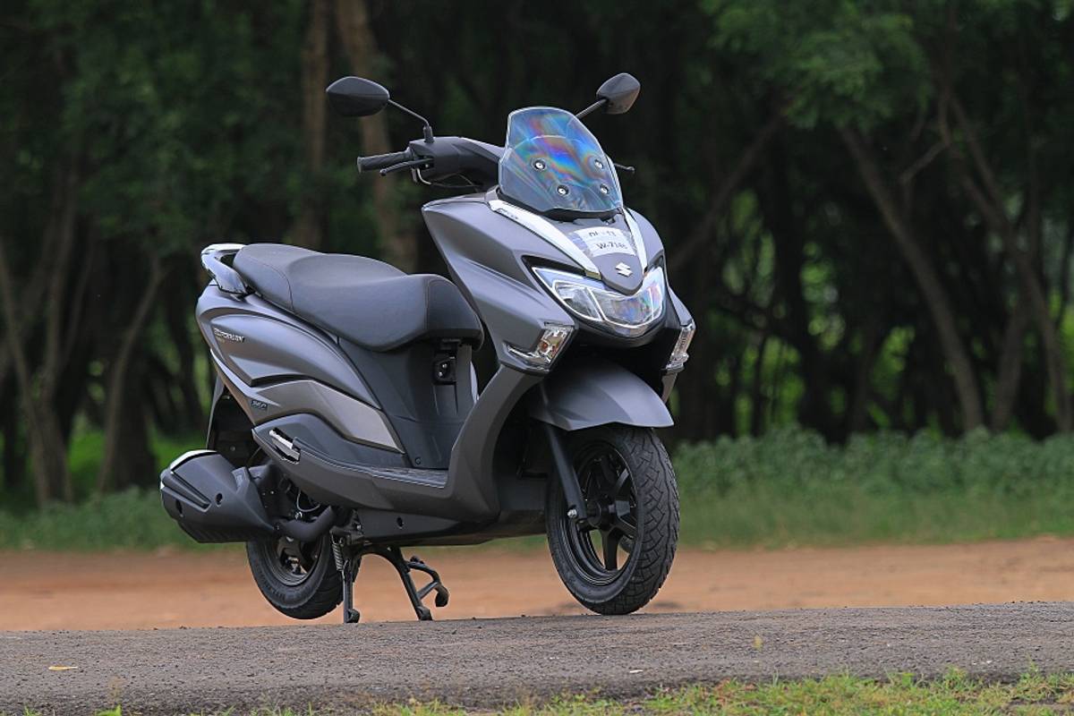 Suzuki Burgman Street 125 vs Honda Grazia: Spec Comparison

 Suzuki Burgman Street 125 vs Honda Grazia: Spec Comparison