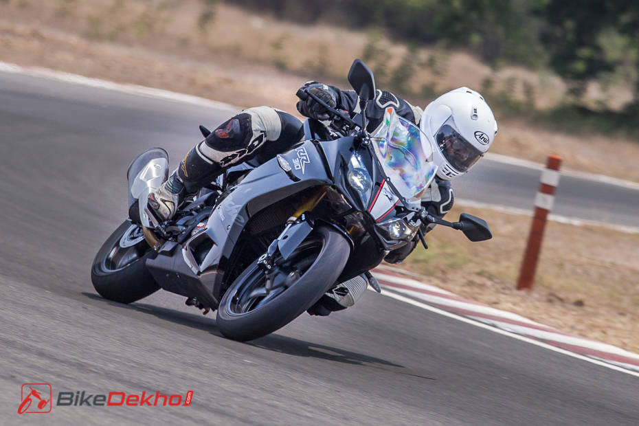 2019 TVS Apache RR310 Track Review: Picture Gallery | BikeDekho