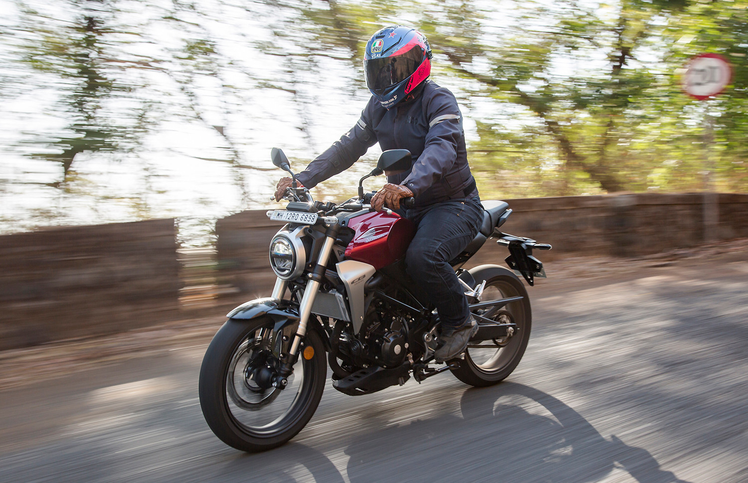 Honda CB300R Review Picture Gallery BikeDekho