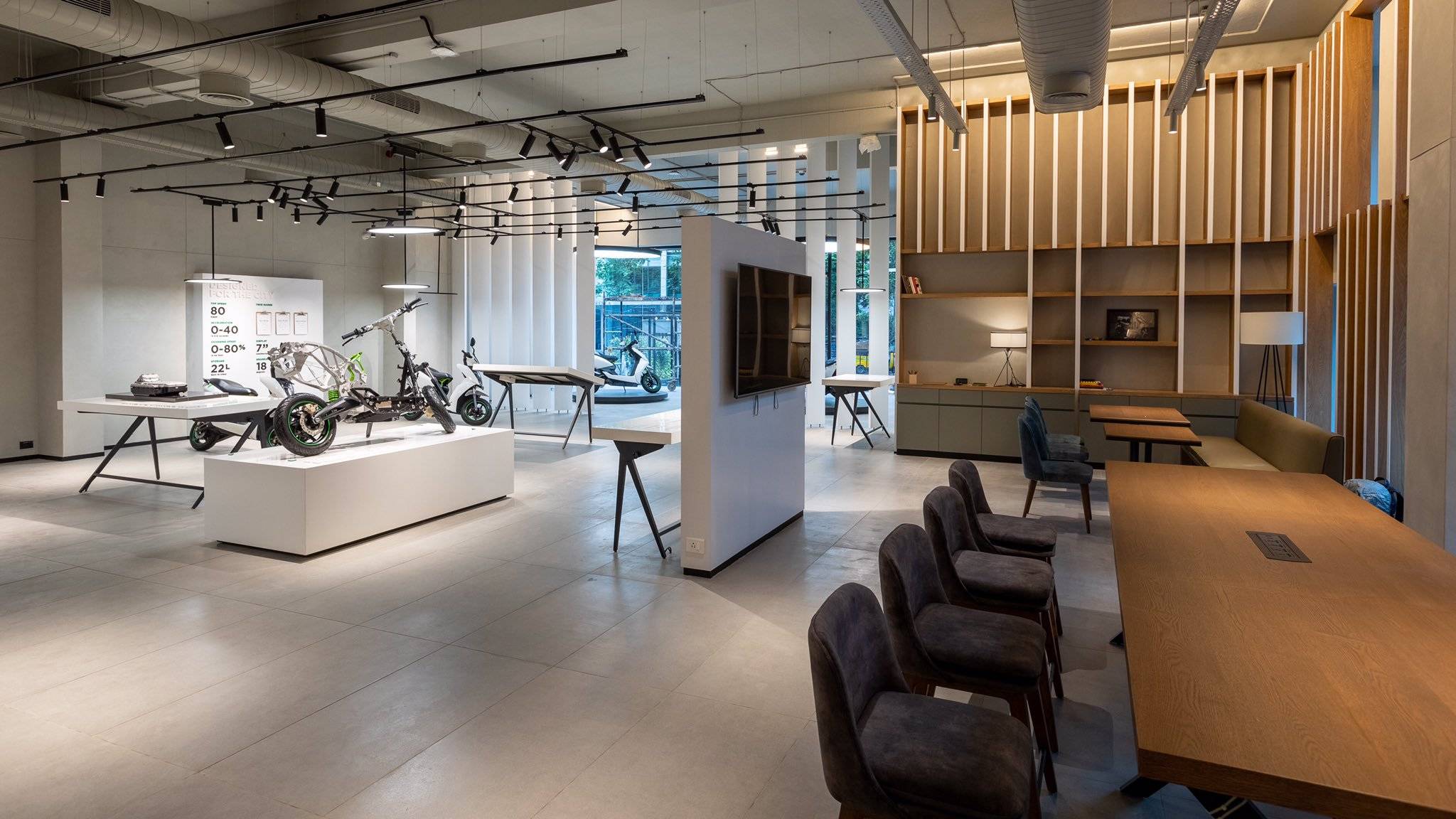 ather-opens-snazzy-new-dealership-in-chennai-bikedekho