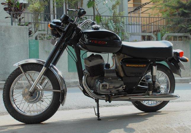 Yezdi bikes best sale for sale