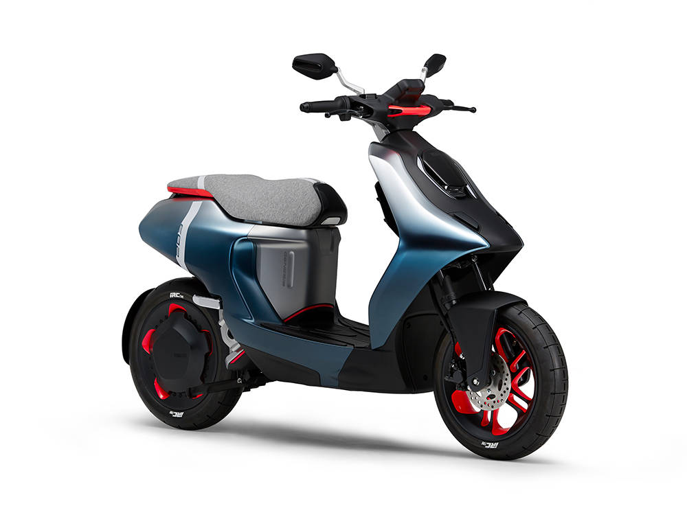 Yamaha E01, E02 Electric Scooters Unveiled Ahead Of Tokyo Motor Show