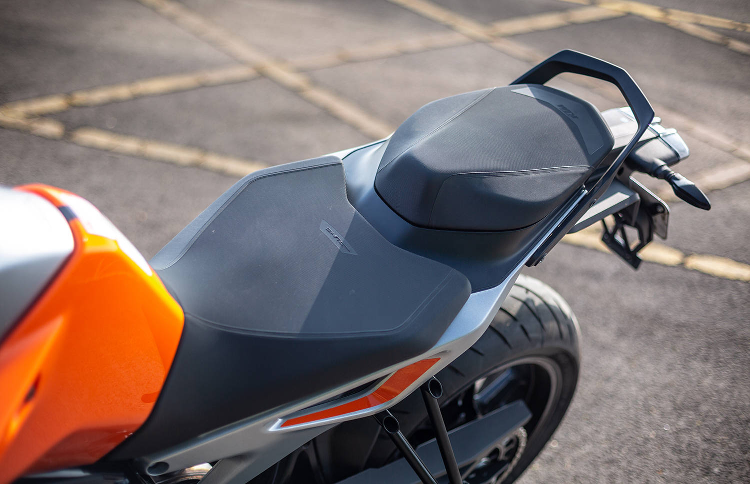 ktm 790r seat height
