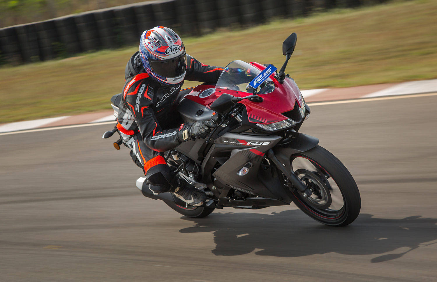 BS6 Yamaha R15 V3.0, Fascino Launching On December 19