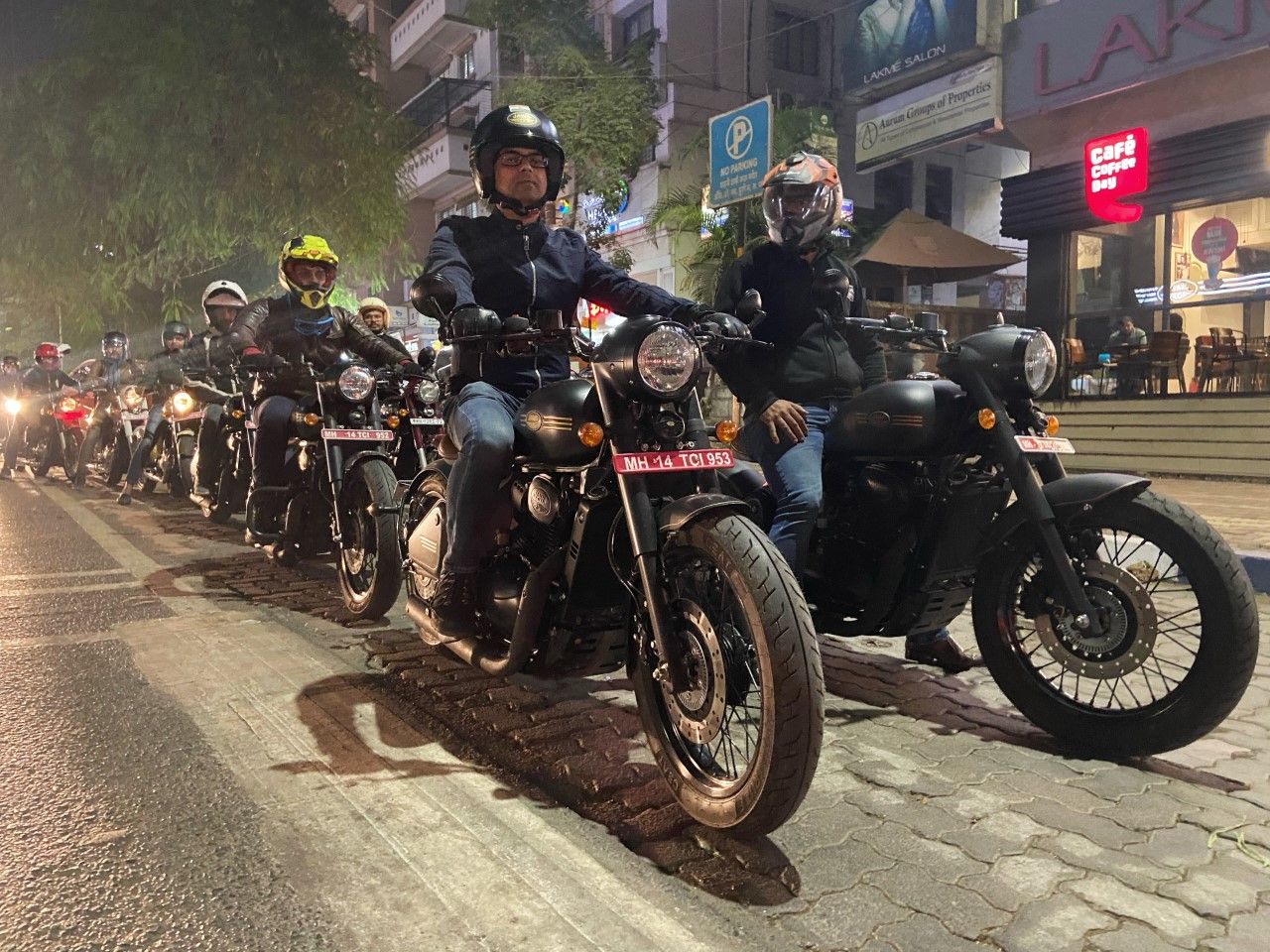 Jawa commences Perak Friday night rides