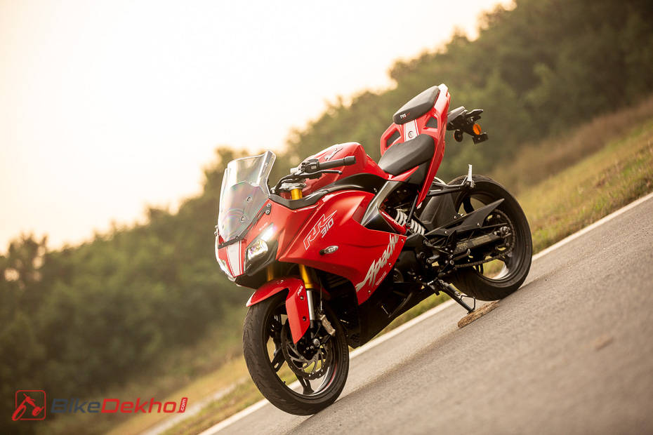 Riding the TVS Apache RR310 Cup Bike at the MMRT: Practice Run - Motoring  World