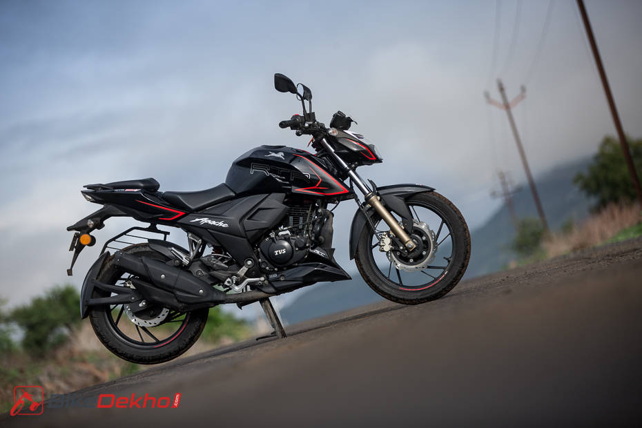 TVS Apache RTR 200 4V BS6 vs Apache RTR 200 4V BS4: Image Comparison ...