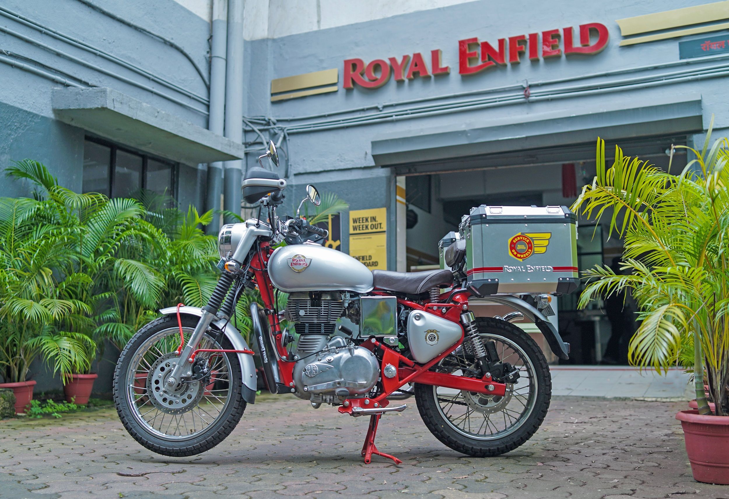Royal Enfield To Offer Hassle-free Bike Service At Your Doorstep