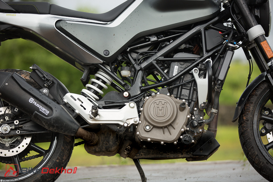 Husqvarna Svartpilen 250 Road Test Review