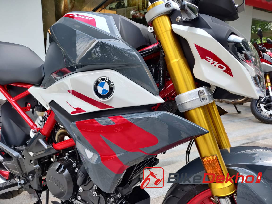 bmw g 310 r bs6 colours