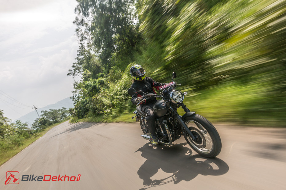 Kawasaki W800 Road Test Review