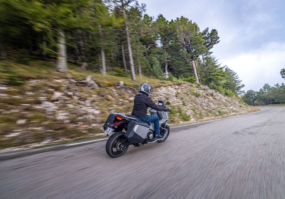 2021 Honda X-ADV Unveiled Overseas | BikeDekho