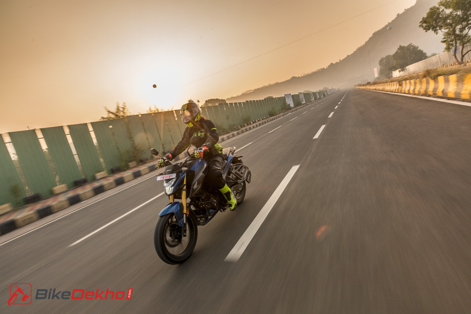Honda 2.0 Road Test Review BikeDekho
