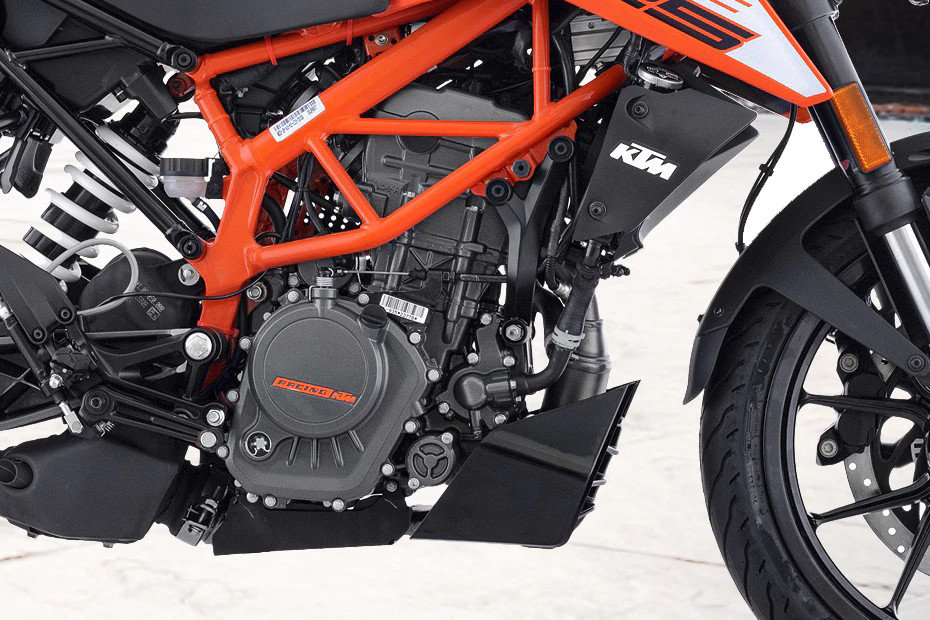 ktm duke 125 torque