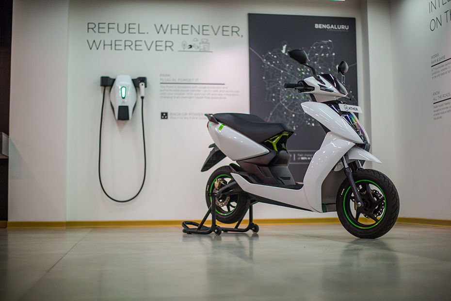 Ather Energy Delivers First Lot Of Ather 450 Scooters To Customers