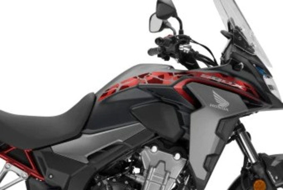 Honda CB500X vs Kawasaki Versys 650 Image Comparison BikeDekho