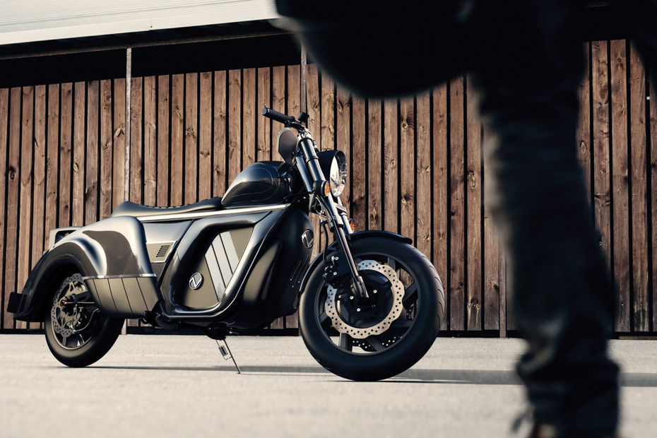 Zaiser Unveils 480 Plus km Electric Motorcycle With All Wheel Drive