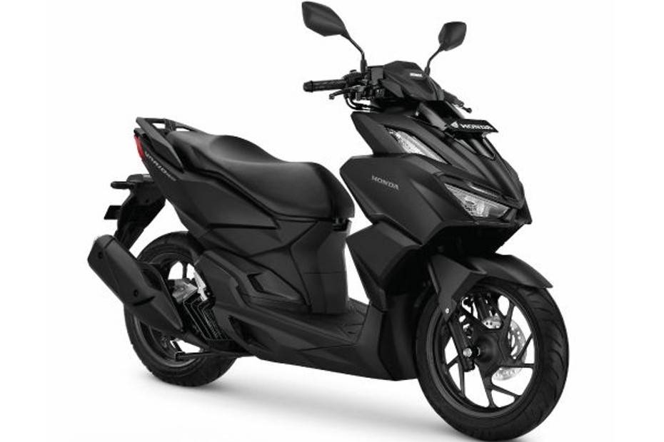 Yamaha Aerox 155 vs Honda Vario 160: Photo Comparison | BikeDekho