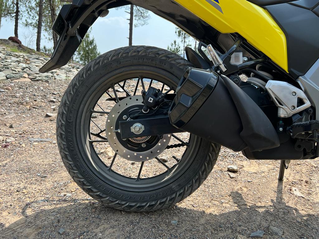 Suzuki V-Strom SX: Photo Gallery | BikeDekho