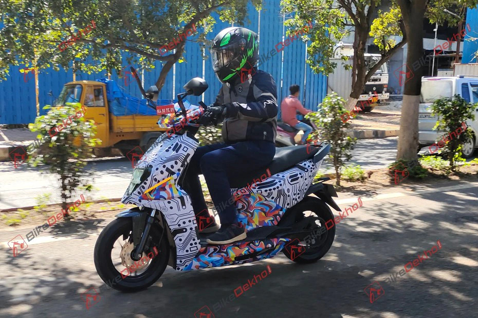 Wait For The Simple One Is Now Longer | BikeDekho