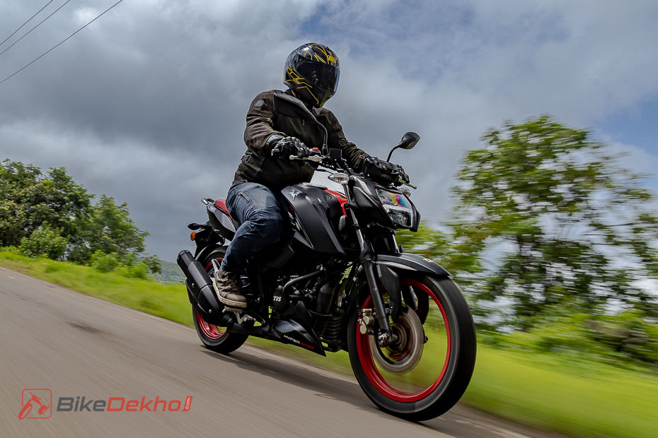 TVS Apache RTR 160 4V TVS Apache RTR 160 4V