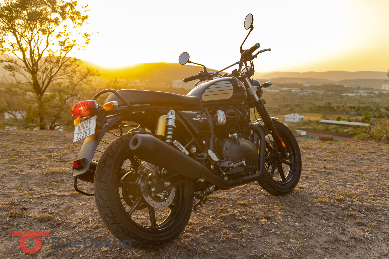 royal enfield interceptor 650 alloy wheels price