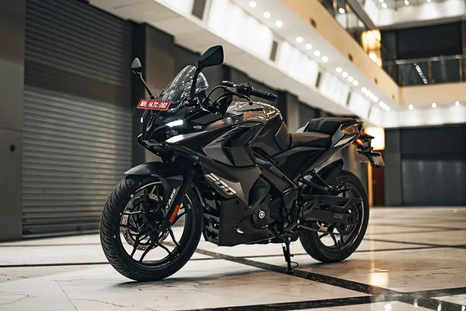 Bajaj Pulsar RS200 Design