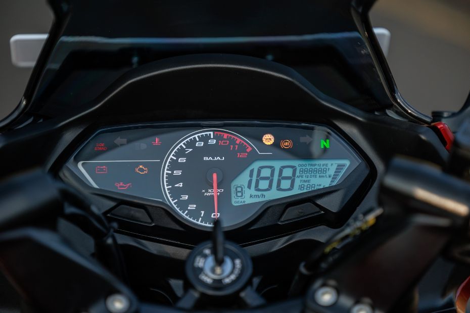 Bajaj Pulsar F250 Bajaj Pulsar F250 Instrument console