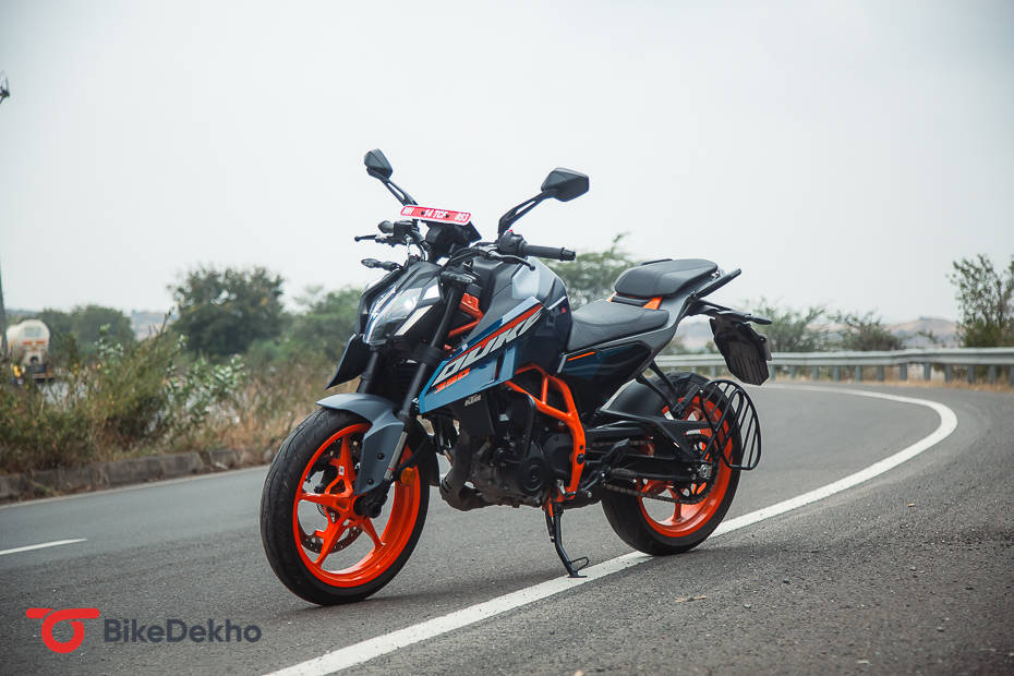 2024 KTM 390 Duke Road Test Review: Likes And Dislikes | BikeDekho