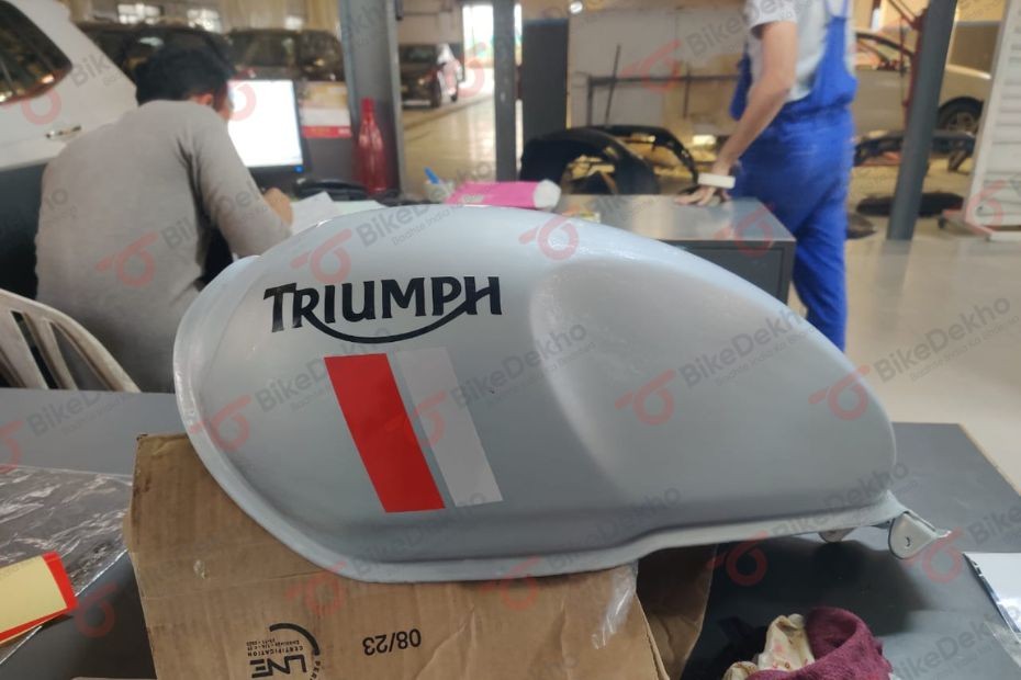 Custom Triumph Speed 400 In Grey Colour